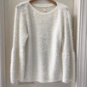 Beautiful Acrylic SOFT sweater
